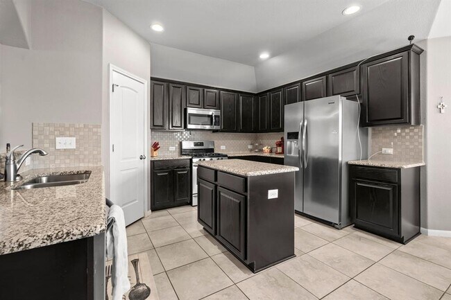 Building Photo - 108 Cypress Bend Ct