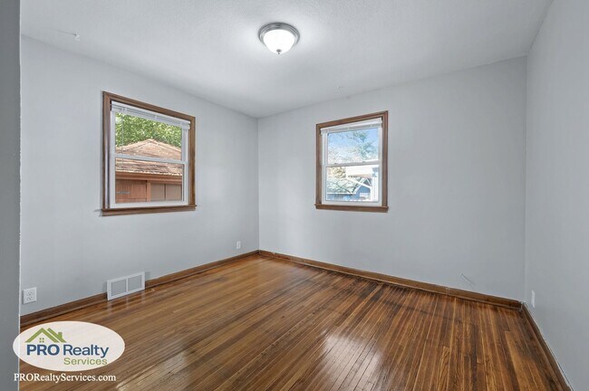 Building Photo - 8336 Blaisdell Ave S