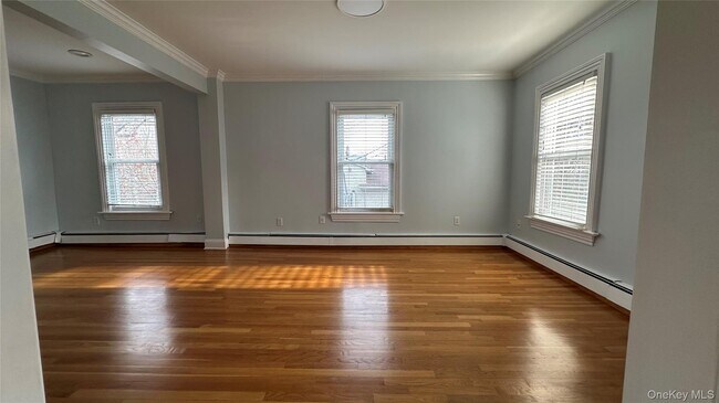 Building Photo - 273 N Washington St