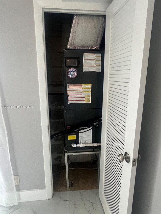 Building Photo - 3304 Virginia St