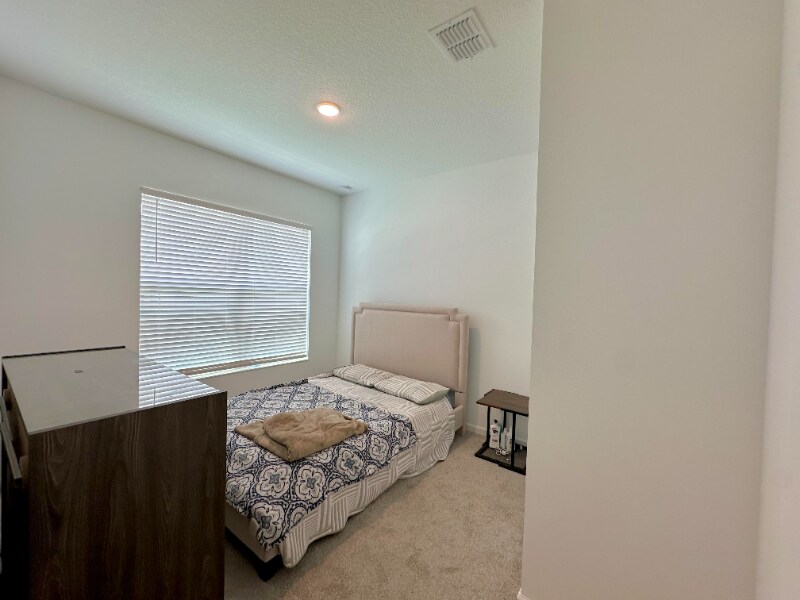 Building Photo - 3501 Yarian Dr