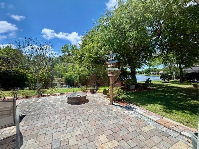 Building Photo - 1207 Auburn Lakes Dr