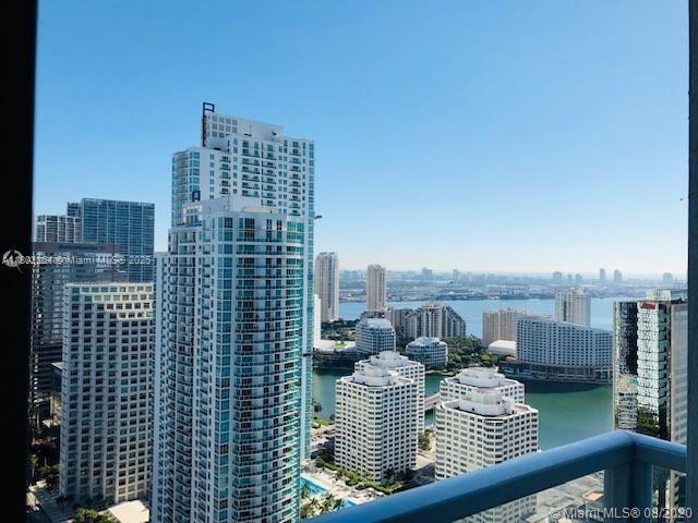 Building Photo - 1060 Brickell Ave