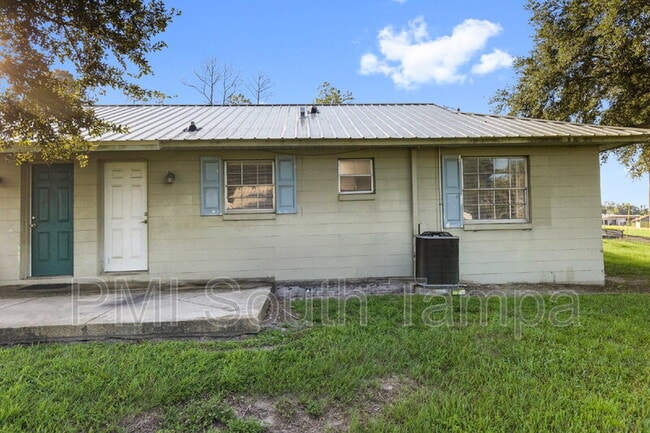Building Photo - 9950 US-98