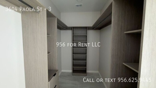 Building Photo - 3604 Paola St