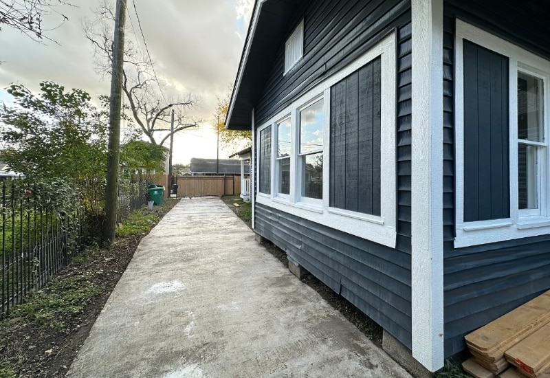 Building Photo - 4209 Walker St