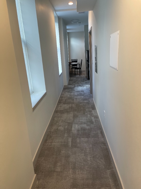 Building Photo - 1417 W9th St