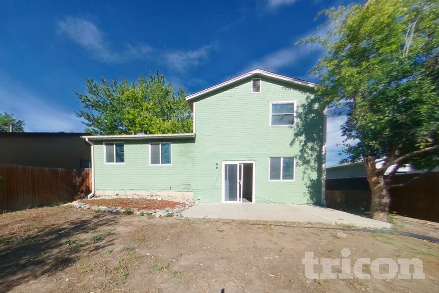 Building Photo - 8448 Prairie Clover Way