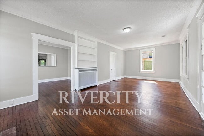 Building Photo - Step into a piece of Memphis history with ...