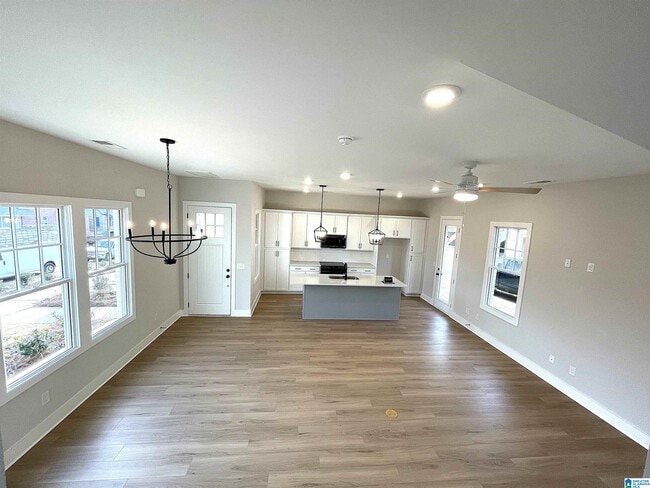 Building Photo - 4767 Silas Ave