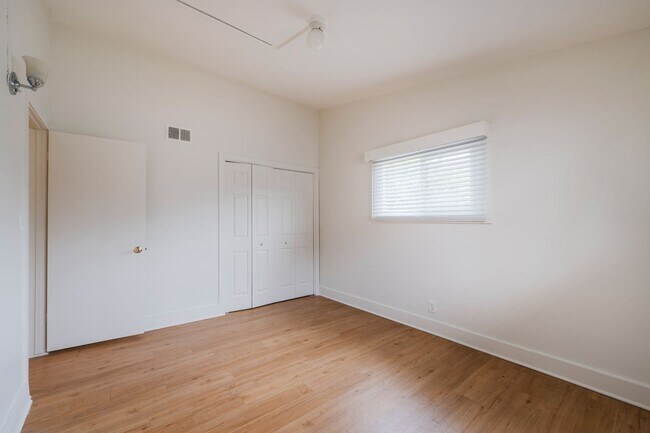 Building Photo - West Torrance 4 bedroom 2 bath