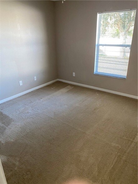 Building Photo - 1507 Ocean Cove St