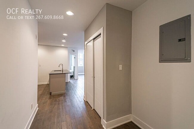 Building Photo - 135-37 N 3rd St