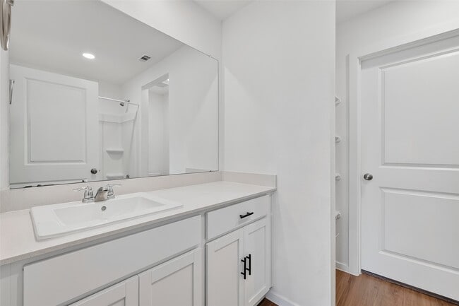 Building Photo - 3039 Ash Ray Dr