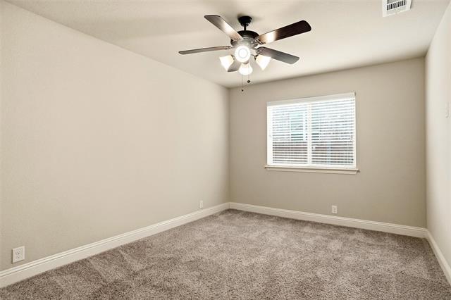 Building Photo - 1021 Rustic Oak Wy