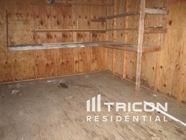 Building Photo - 554 Peregrine Ct