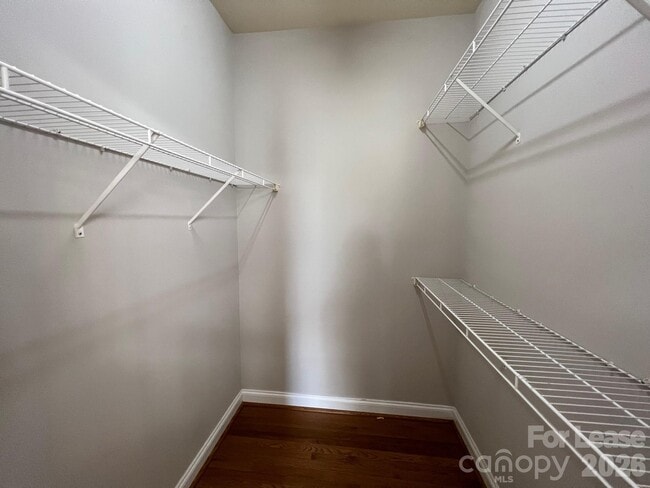 Building Photo - 8523 Lindholm Dr