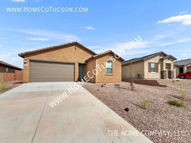 Building Photo - 5618 W Monterey Dr