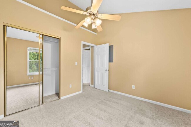 Building Photo - 2266 Oak Glenn Cir