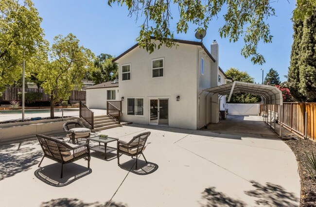 Building Photo - Vintage Hills, Pleasanton 4 Bed, 3 Ba., So...