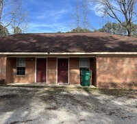 Building Photo - 2 bd/2 ba apartment