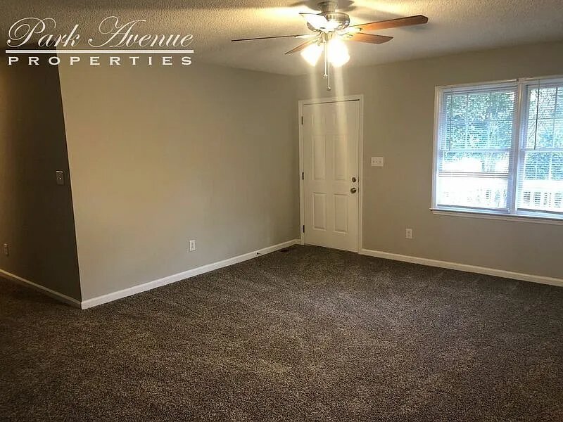 Building Photo - 116 Barnes Dr