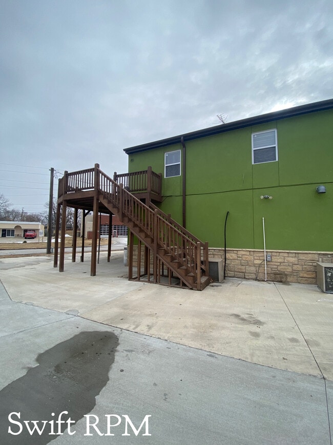 Building Photo - 11103 N Nashua Dr