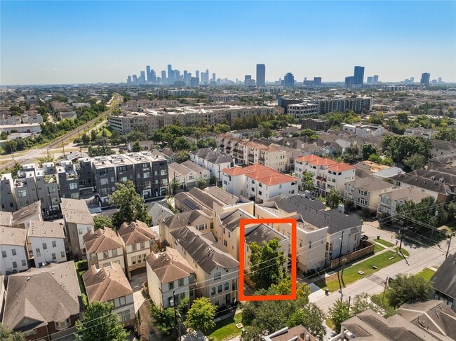 Building Photo - 1510 Birdsall St