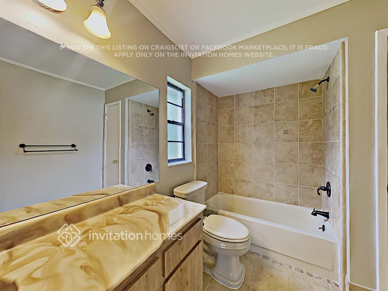 Building Photo - 3922 Dunaire Dr
