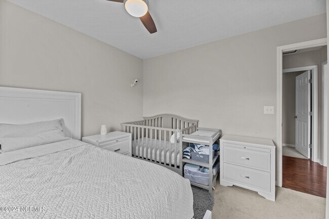 Building Photo - 131 Oakley Dr