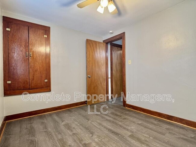 Building Photo - 510 St Peter Ave