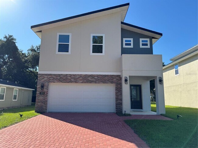 Primary Photo - 1054 Wilks Ave