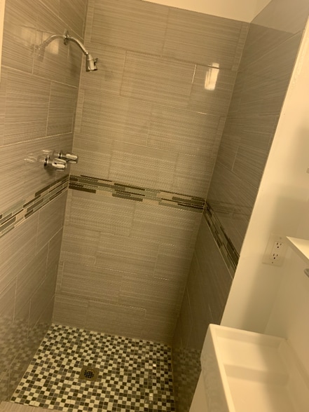 Building Photo - 4034 Emerald St