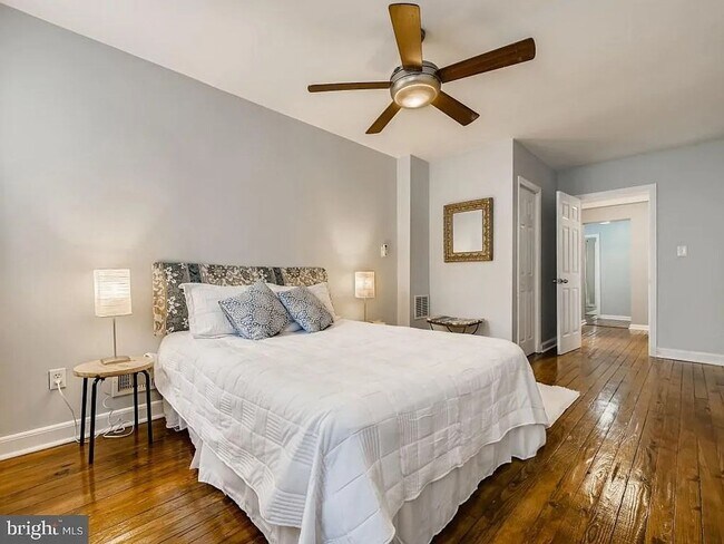 Building Photo - Charming Renovated Home in Prime Upper Fel...