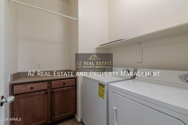 Building Photo - 42424 N Gavilan Peak Pkwy