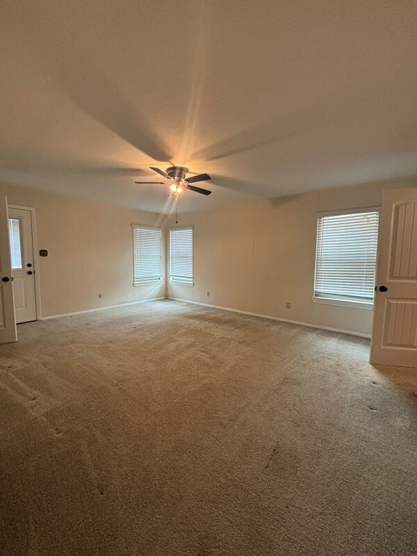 Building Photo - 1201 Scotland Ave