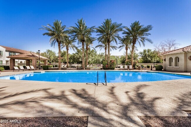 Building Photo - 2631 S Sulley Dr