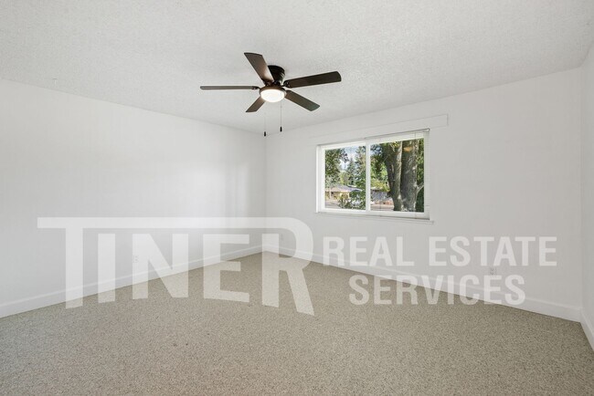Building Photo - 6406 Winding Way