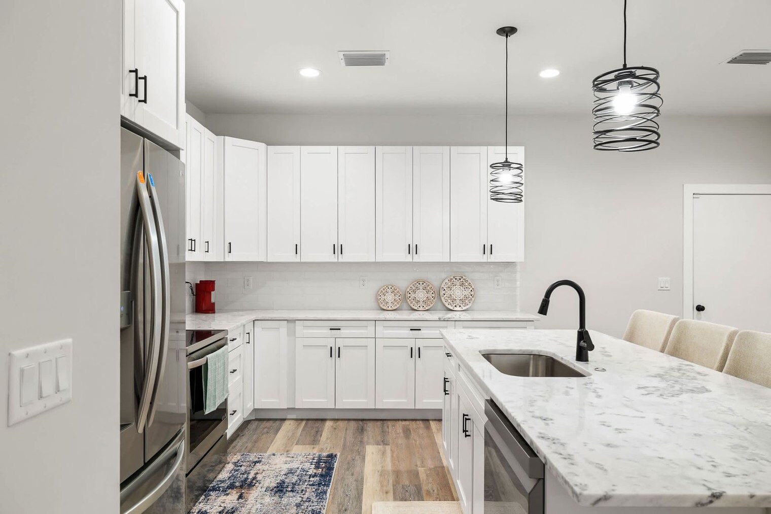 Building Photo - 1906 W Cherry St