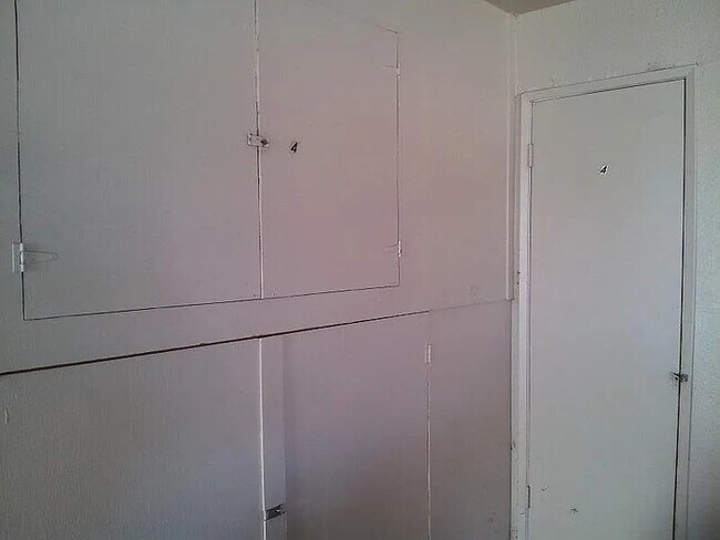 Building Photo - 11543 Quartz Dr