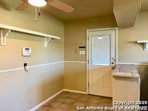 Building Photo - 335 Saratoga Dr