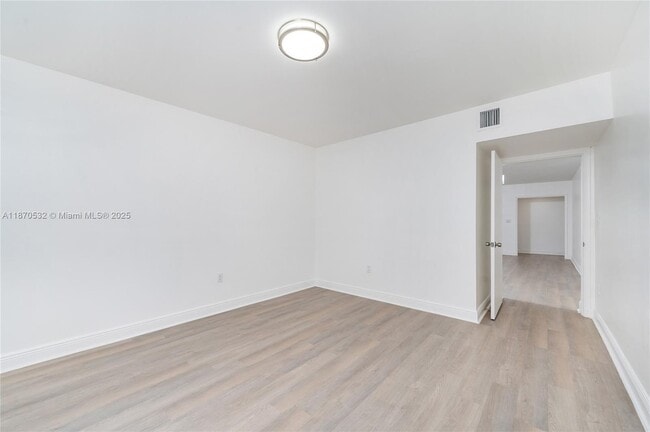 Building Photo - 3091 S Le Jeune Rd