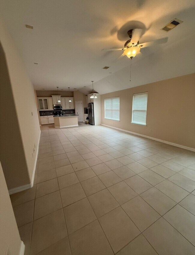 Building Photo - 9235 Union Meadow Ln