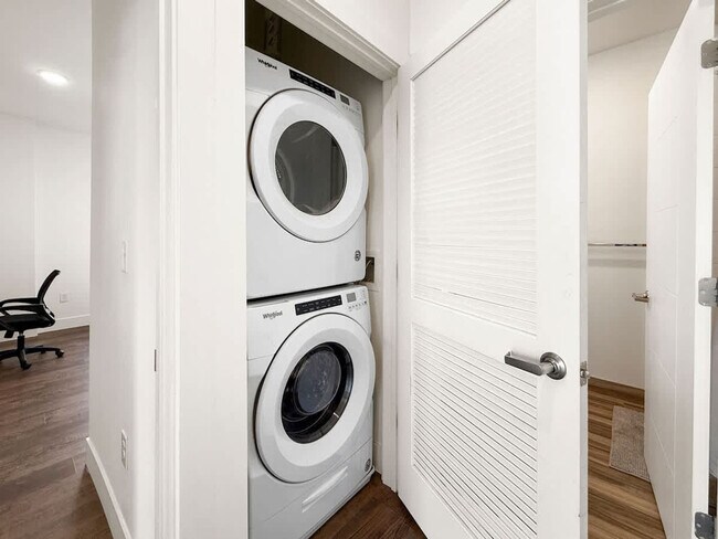 Building Photo - 120333 Germantown Ave