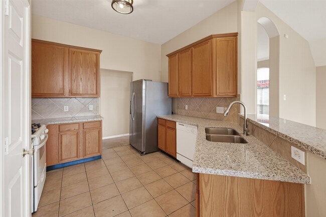 Building Photo - 18727 Forest Deer Rd