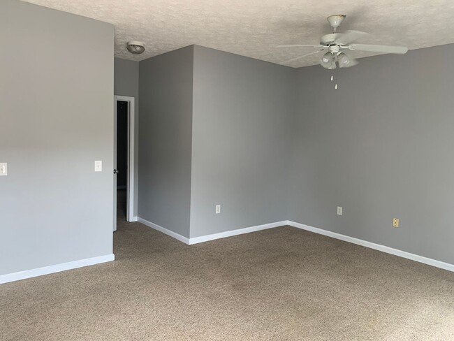 Building Photo - Fall 2026 Two Bedroom @ Park Place Condos!