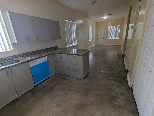 Building Photo - 10214 SW 175th St