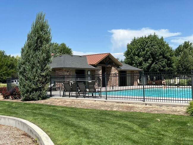 Building Photo - Beautiful 3 bed 2 bath home in The Preserv...