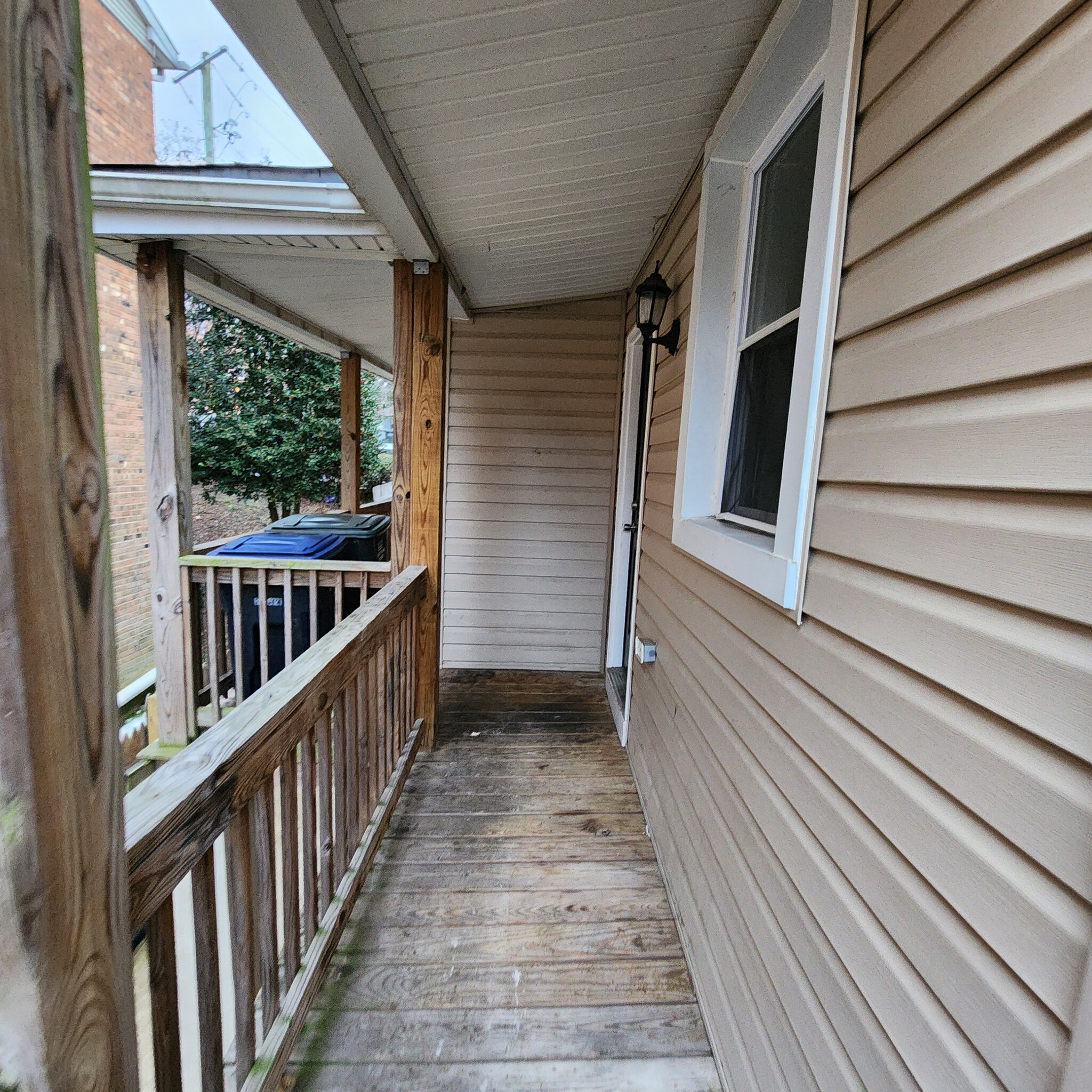 Wraparound and deck - 1724 W St SE