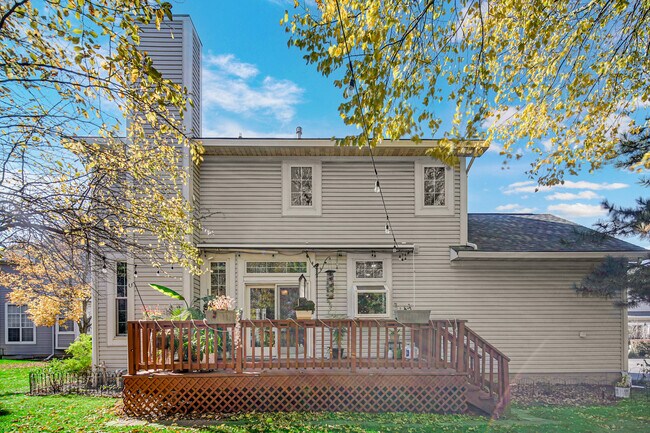 Building Photo - 436 W Parkside Dr